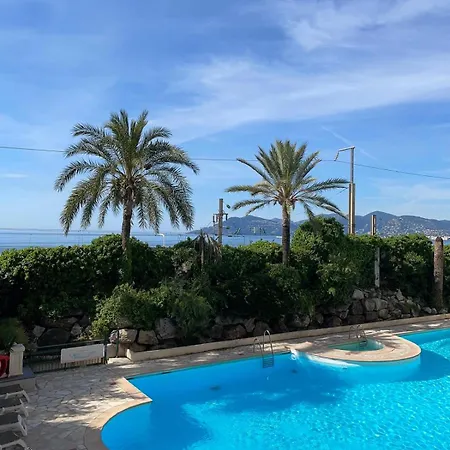 Апартаменты Palme D'azur La Bocca Канны